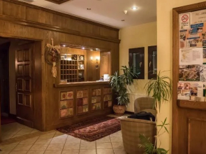 Anesis Hotel