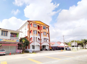 Spot On 89939 Platinum inn