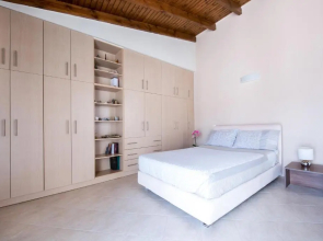 Top floor modern studio in central Koropi