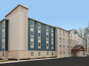 Woodspring Suites Corona