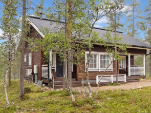 House Skaidi ii Inari