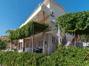 Vin - 40 m from sea - A3 (2+2)