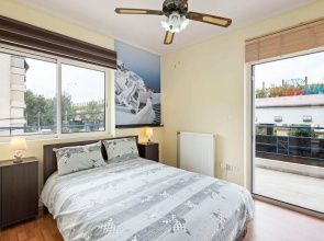 Apartment in Piraeus Near Monastiraki Square