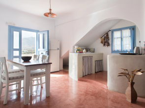 Kalypso Houses-Daphne, Sunny House For 6 Pr. Pool.