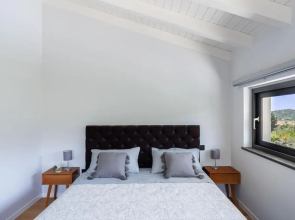 3 Bedroom Modern Villa, Pool, Savoca, East Sicily