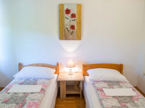 Frida Luxury Beachfront Villa