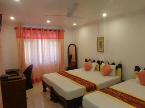 Oak Wood Inn Kandy Hotel