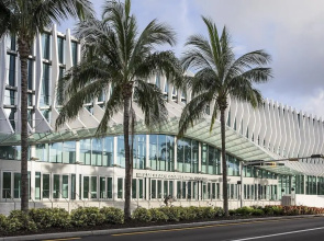 Luxury Sunny Isles Beach Condos by Hosteeva