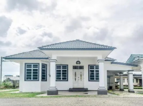 White Cottage Guest House