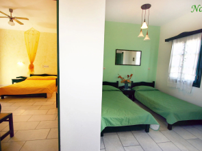 Studios Vrettos Beachfront Hotel