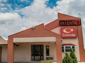 Econo Lodge Pittsburgh I-79