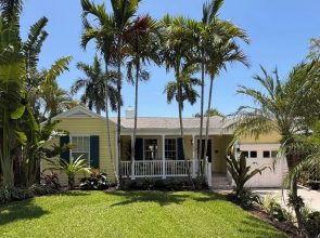 Palm Ridge House