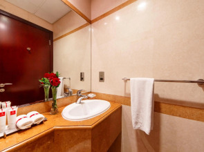 Отель Grand Millennium Dubai