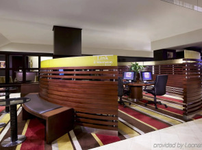 Sheraton Grand Los Angeles