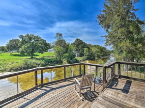 Spacious Glen Rose Home on Paluxy Riverfront