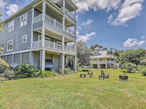 Family Beach Home; Walk to N Litchfield Beach