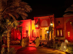 Nomadz Palace