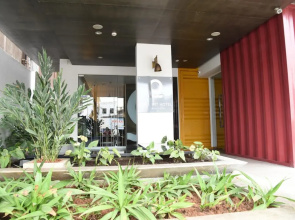OYO 1447 The Port Hotel