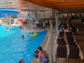 Klas More Beach Hotel