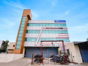 Fabhotel Rahul Executive