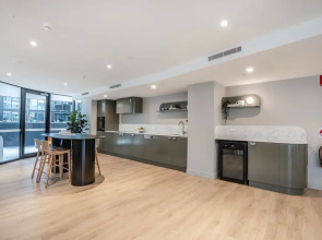 Modern 2-bed Apartment With Premium Amenities