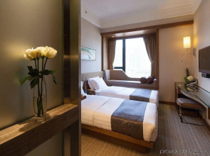 Weave Studios - Kowloon West