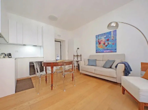 YCH Delightful flat near San Giovanni