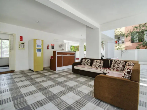 FabExpress Aakiyo Rooms