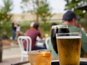 The Leavitt Street Inn and Tavern