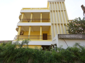 OYO 12337 Hotel Rupashi Bangla