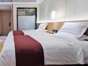 GYA Jurong Yinglun International Hotel