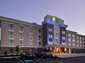 Holiday Inn Express & Suites West Ocean City by IHG