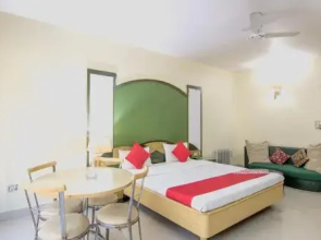 Collection O 27830 Hotel Green Forest