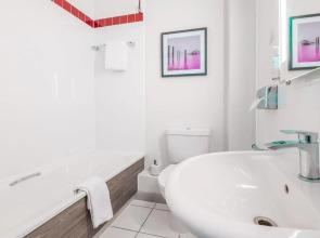 Leonardo Hotel Brighton