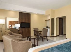 Howard Johnson by Wyndham Abu Dhabi