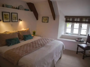 The Cott Inn