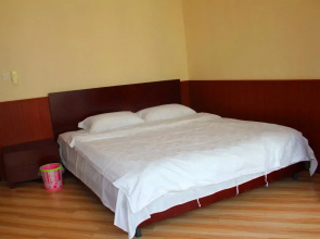 Huake Holiday Hotel Qingdao