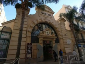 Republic Boulevard Center