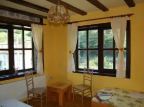 Guest House The Jolly House