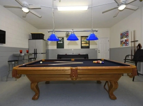 Well Appointed 6bd Home At Watersong Resort -601oc 6 Bedroom Villa by Redawning