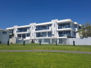 Lakeside Apartment Waimahana 1