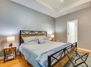 Inviting Austell Home: 14 Mi to Downtown Atlanta!