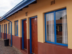 Ecomotel O.R Tambo Intl