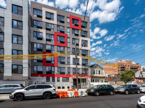 Sleep Inn Brooklyn - Sheepshead Bay