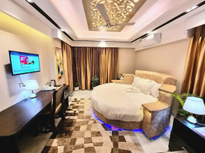 Xpressmall Hotels & Resorts