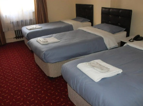Istanbul Paris Hotel & Hostel