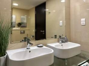 HiGuests - Laguna Tower