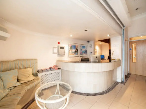 Отель Amsterdam