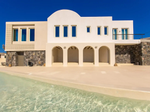 Islet Santorini