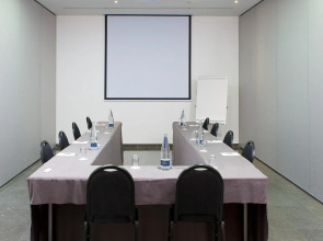 NH Barcelona Diagonal Center